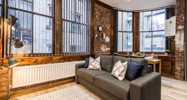 27 Stanley Street Aparthotel By Ustay Liverpool Exterior photo